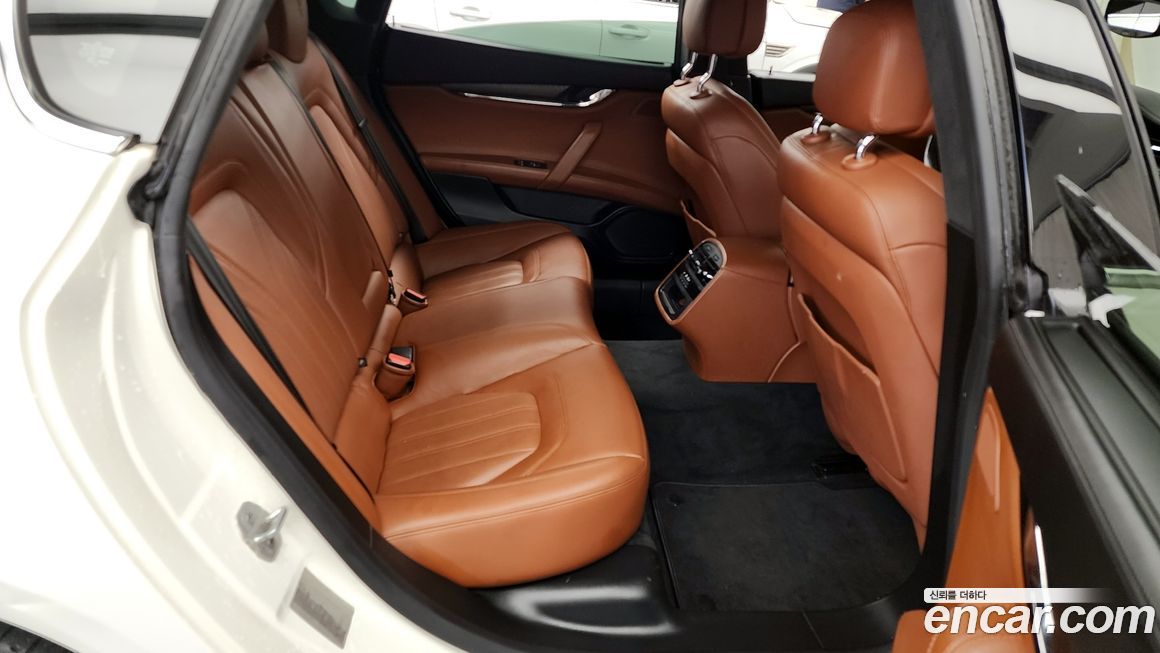 Maserati Quattroporte 2017