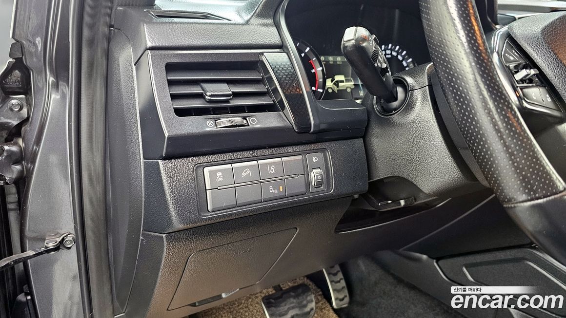 KG_Mobility_Ssangyong Rexton 2021