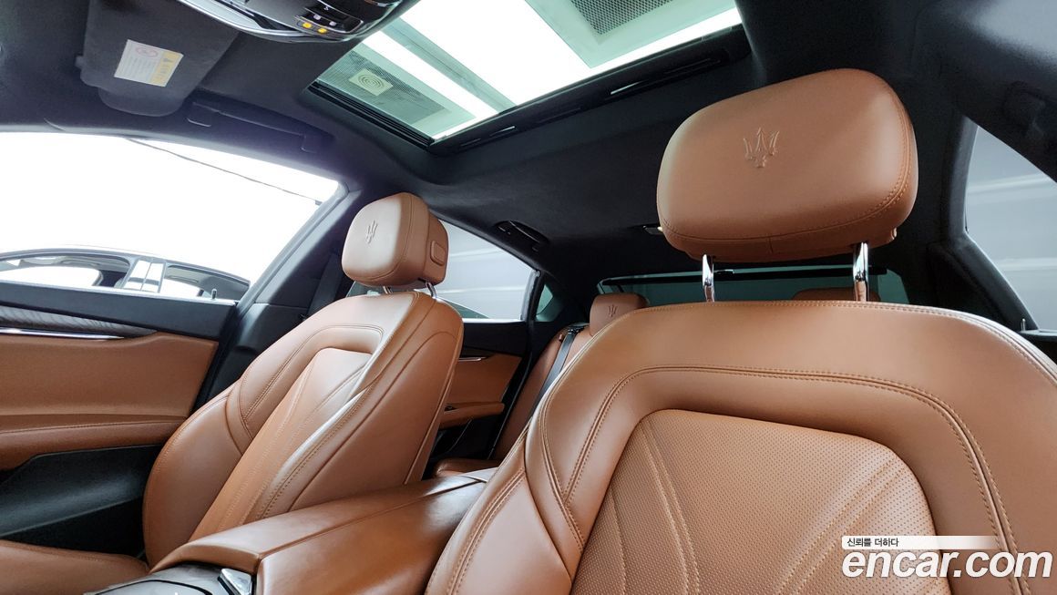 Maserati Quattroporte 2017