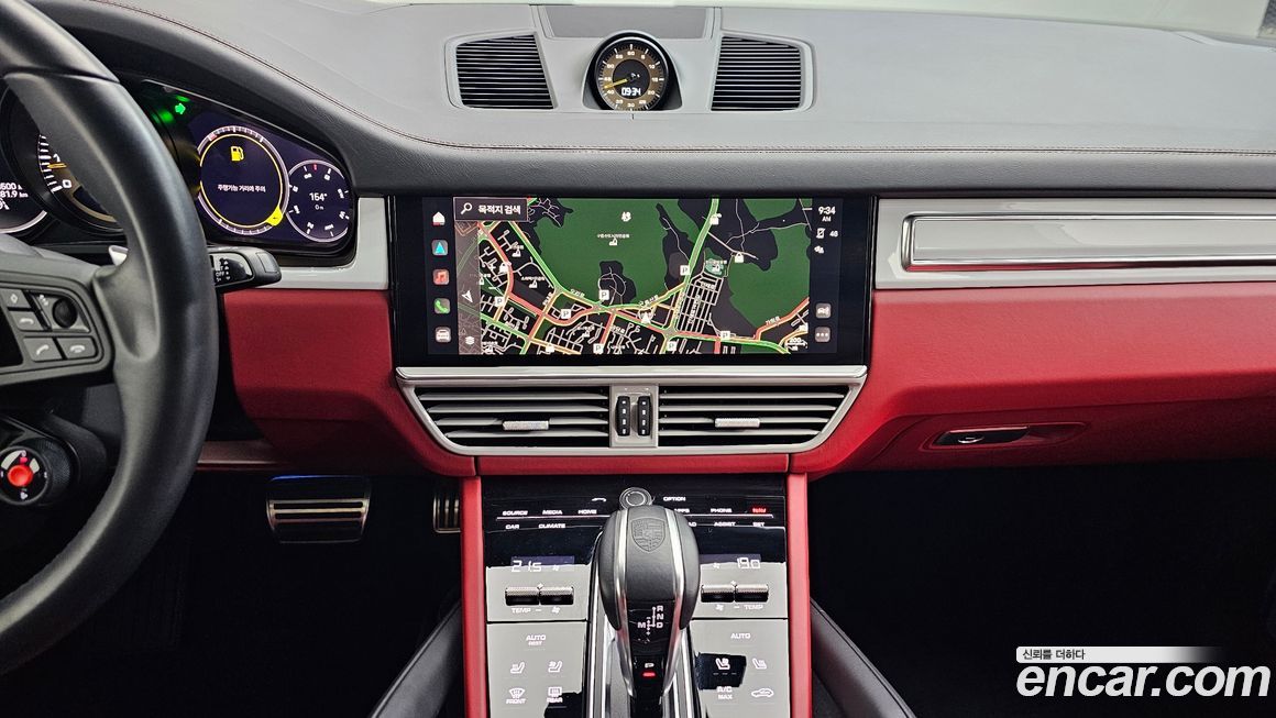 Porsche Cayenne 2023