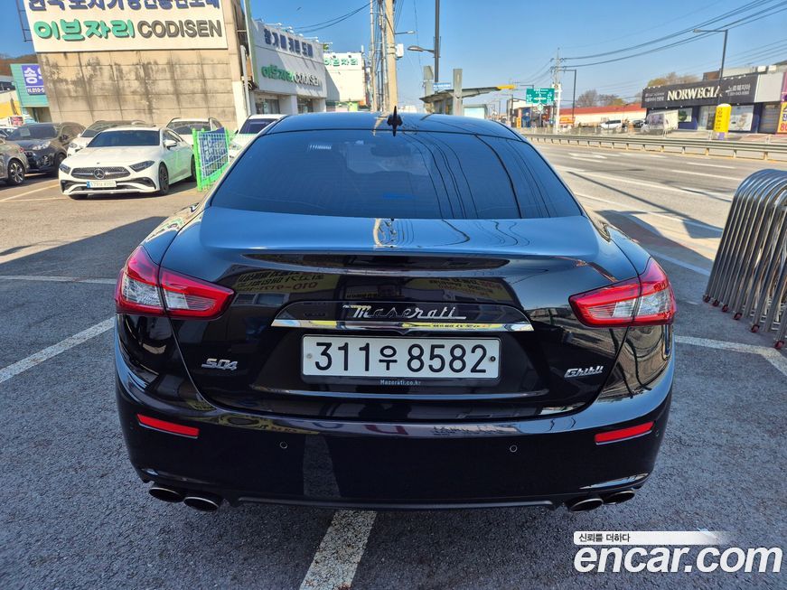 Maserati Ghibli 2017