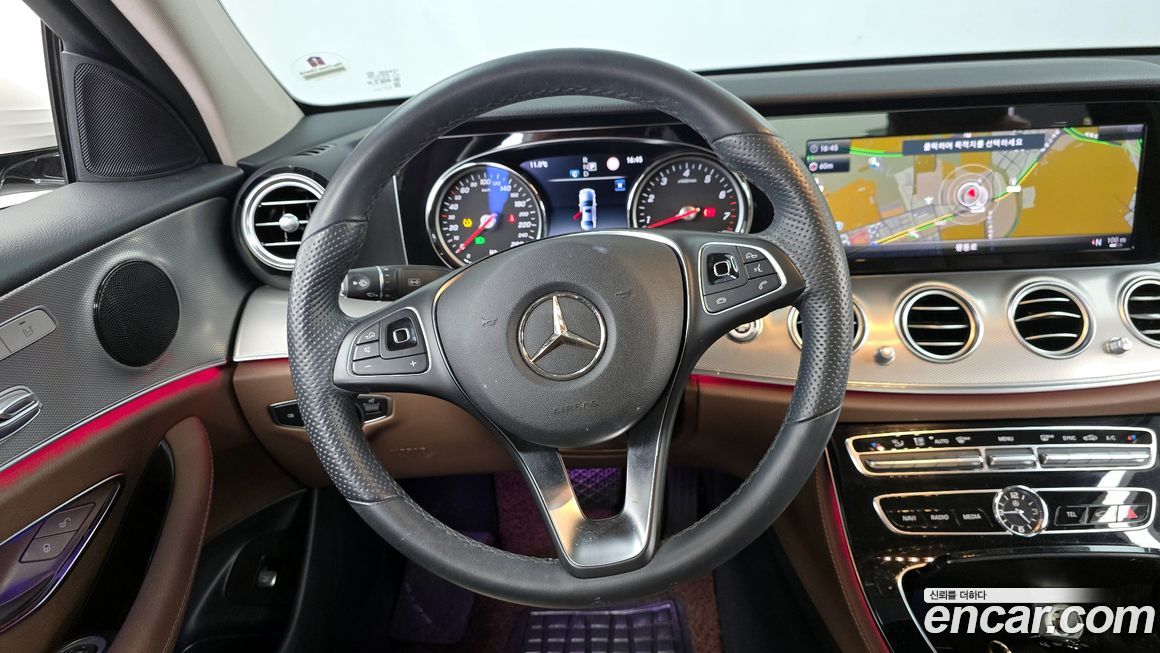 Mercedes-Benz E-Class 2018