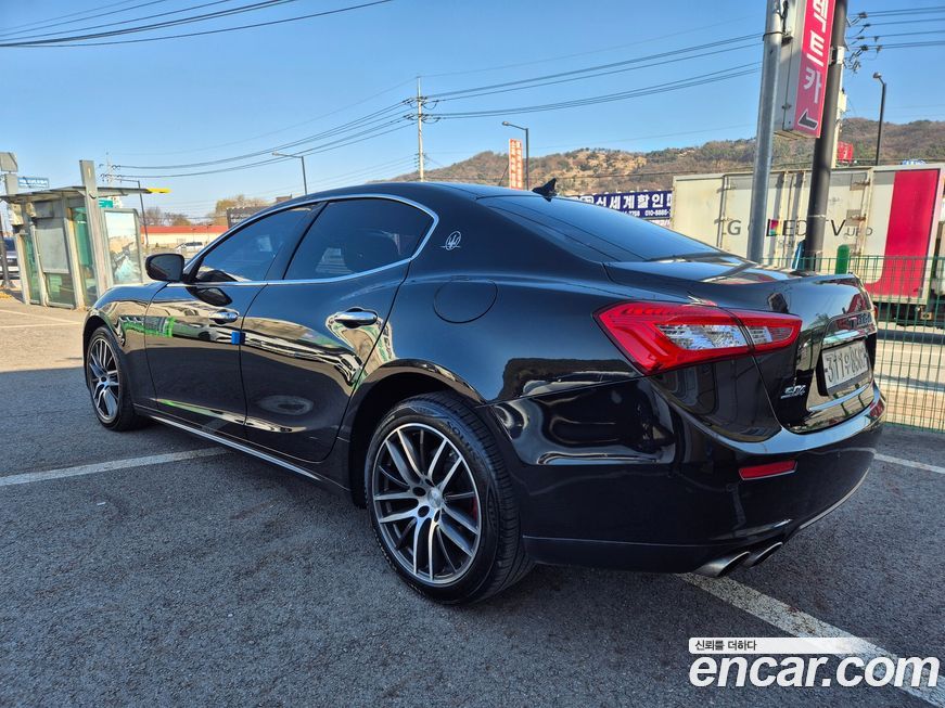 Maserati Ghibli 2017