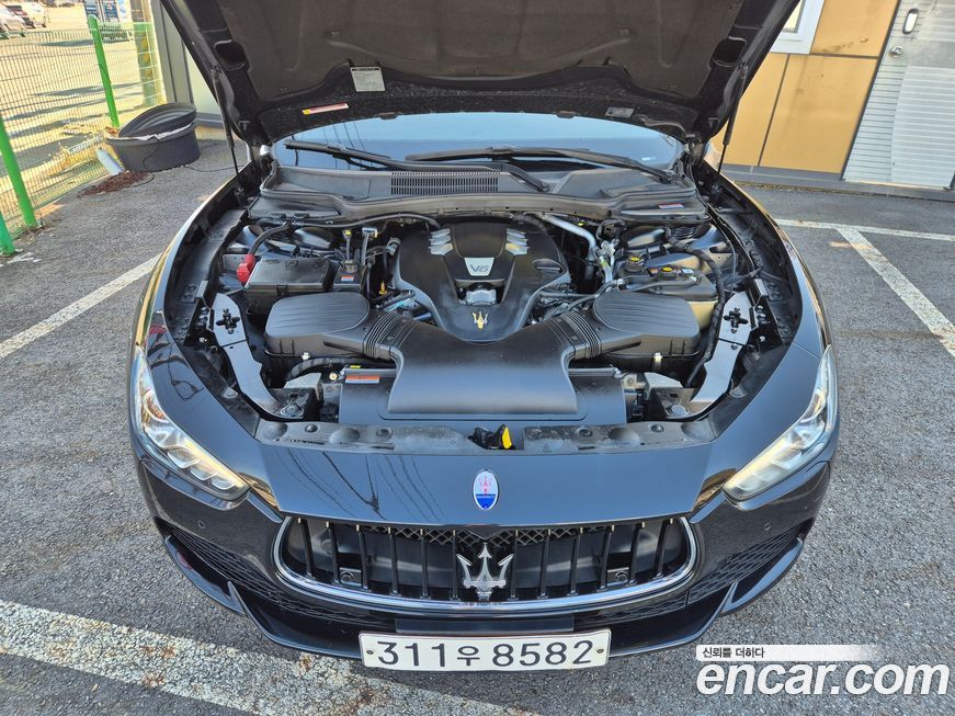 Maserati Ghibli 2017