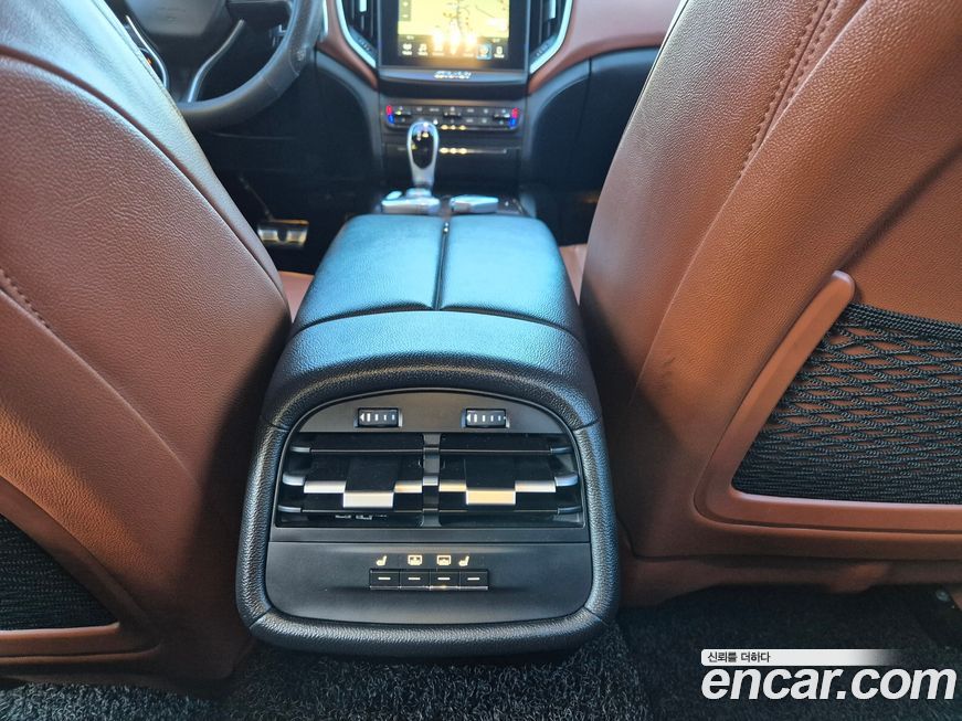 Maserati Ghibli 2017