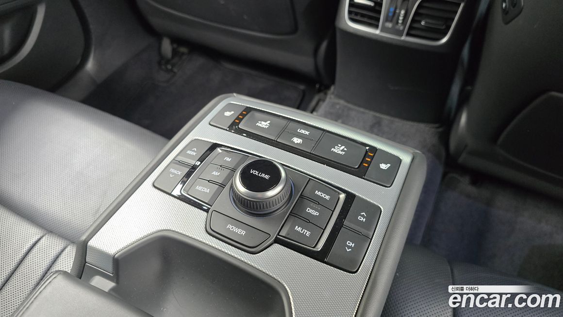 Genesis G80 2018