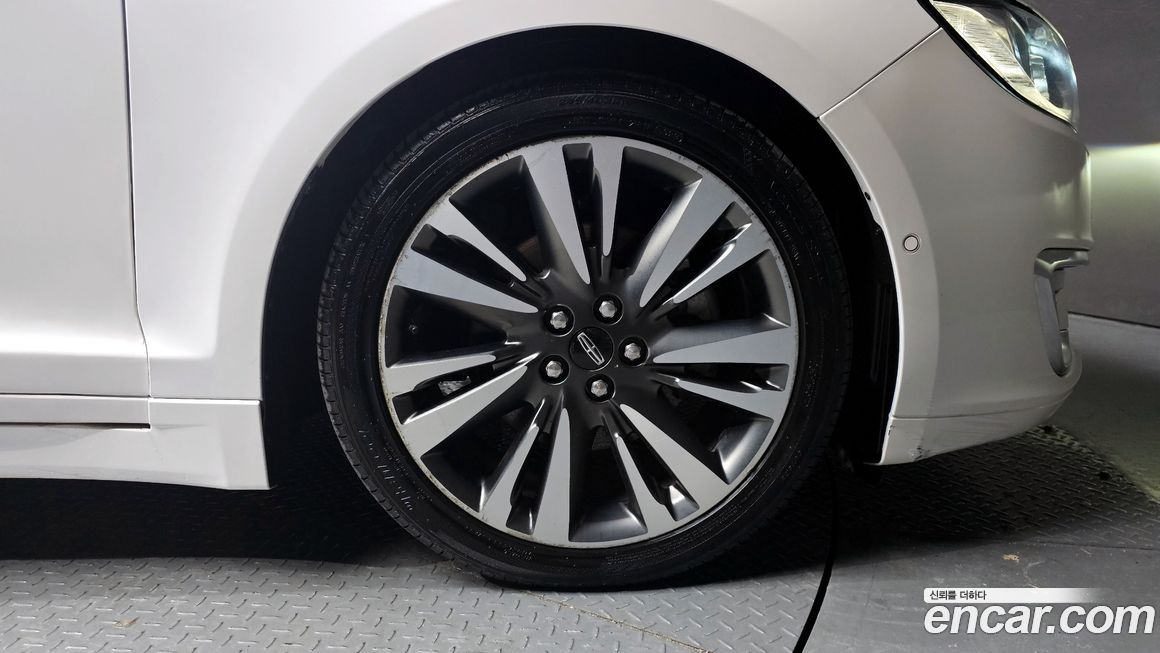 Lincoln MKZ 2017