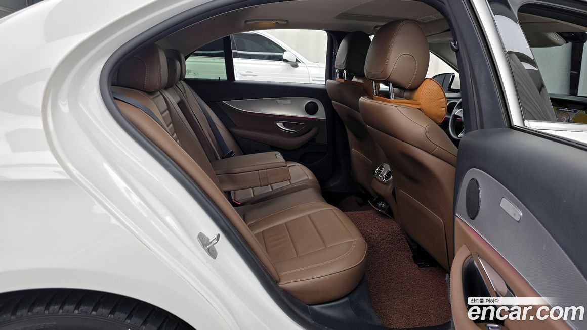 Mercedes-Benz E-Class 2018