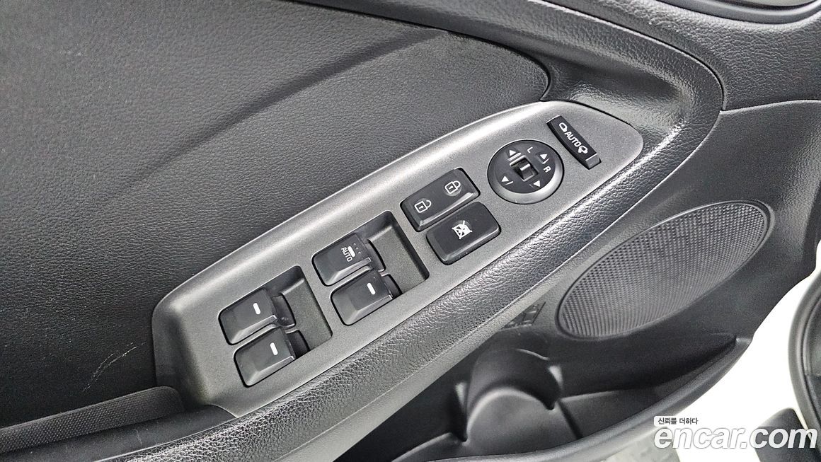 Kia K3 2013