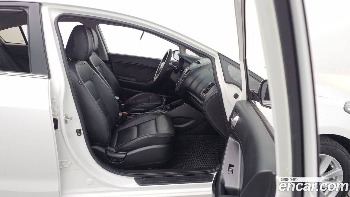 Kia K3 2013
