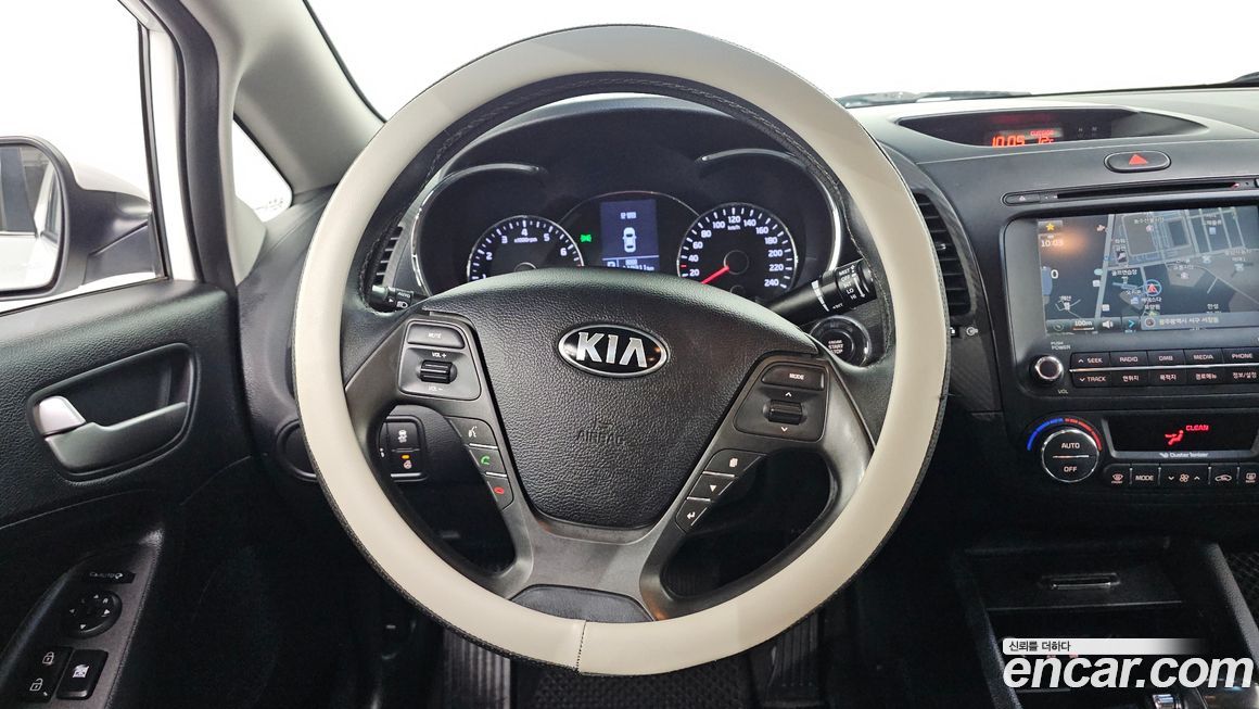 Kia K3 2013