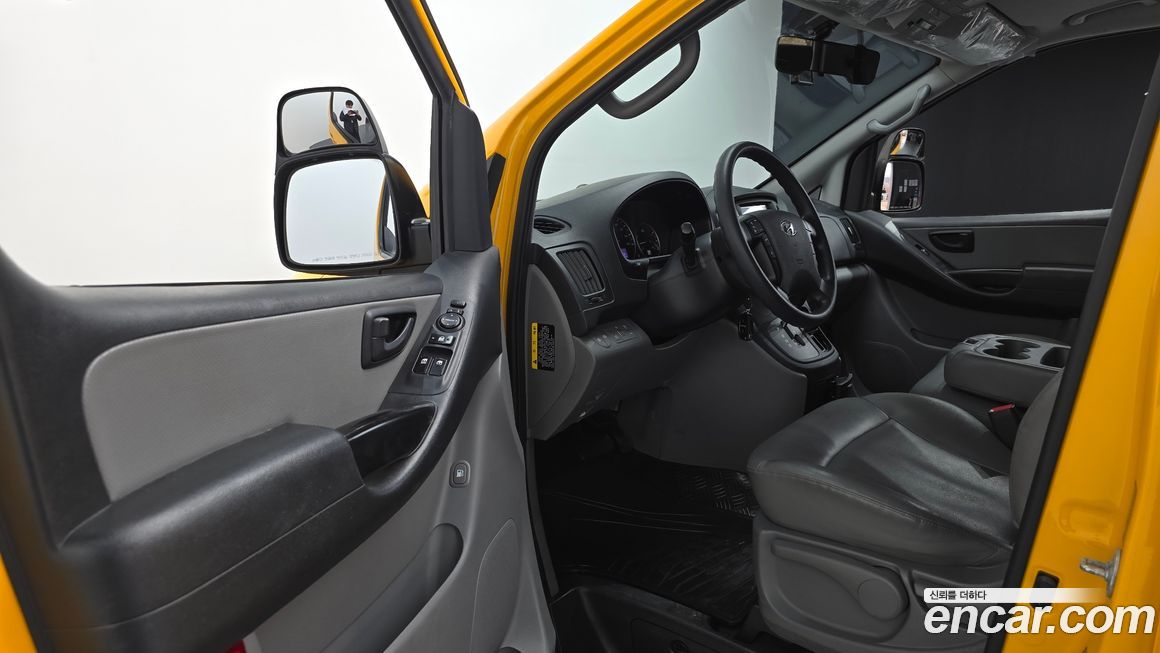 Hyundai Starex 2020