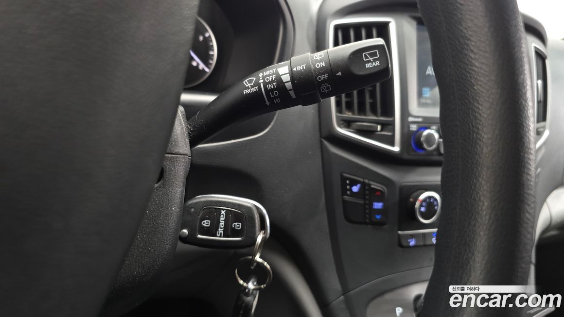 Hyundai Starex 2020
