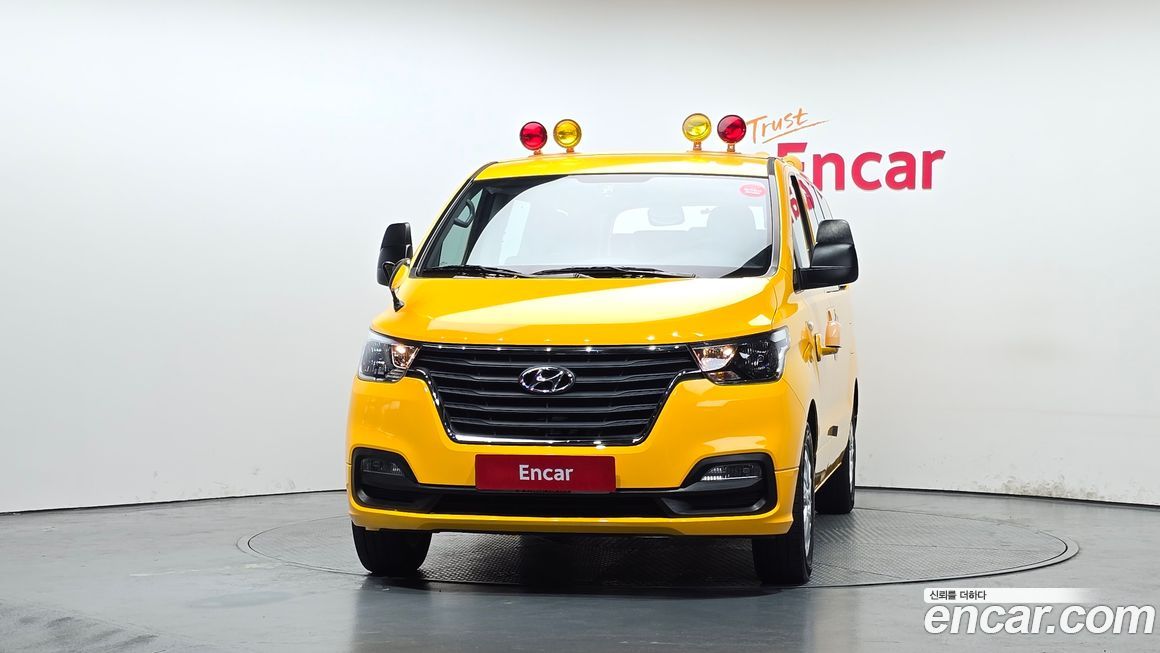 Hyundai Starex 2020