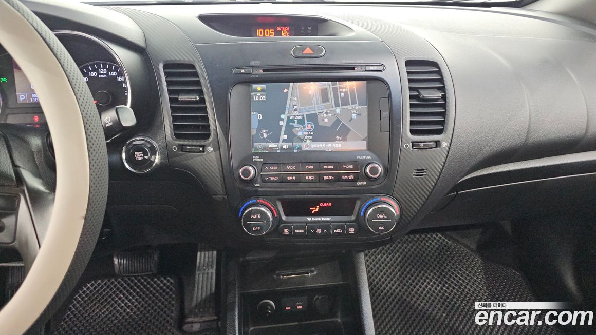 Kia K3 2013