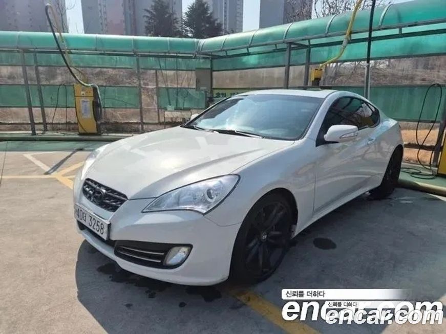 Hyundai Genesis 2011