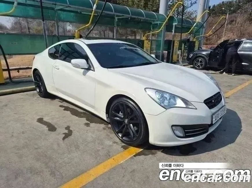 Hyundai Genesis 2011