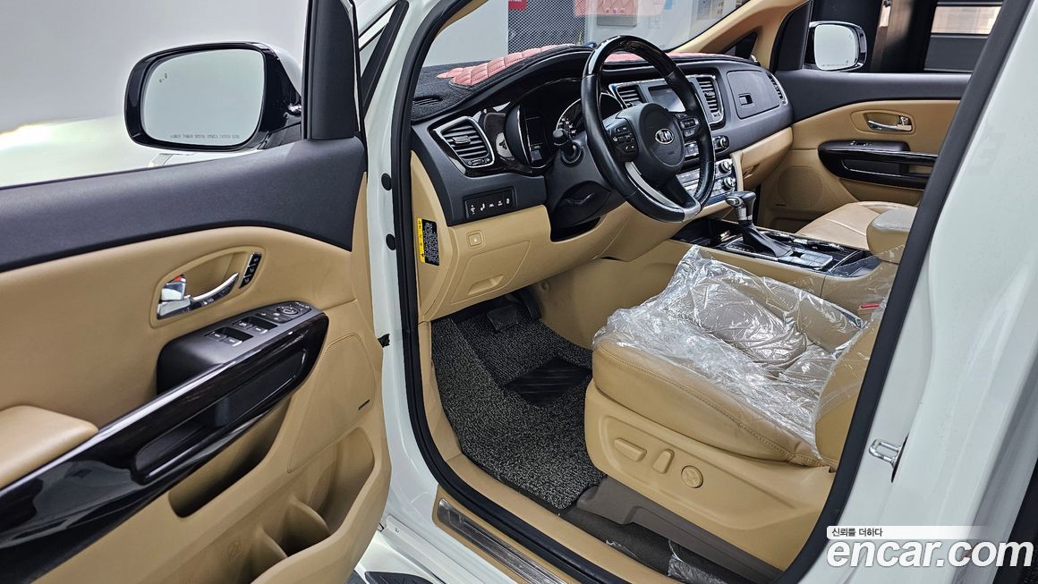 Kia Canival 2019