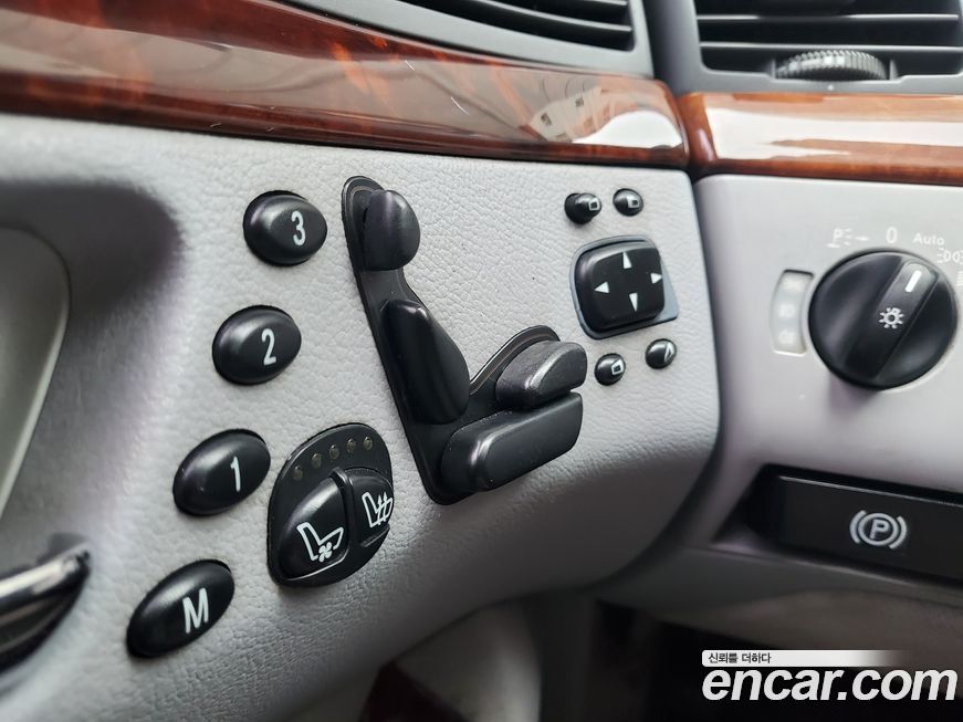 Mercedes-Benz S-Class 2000