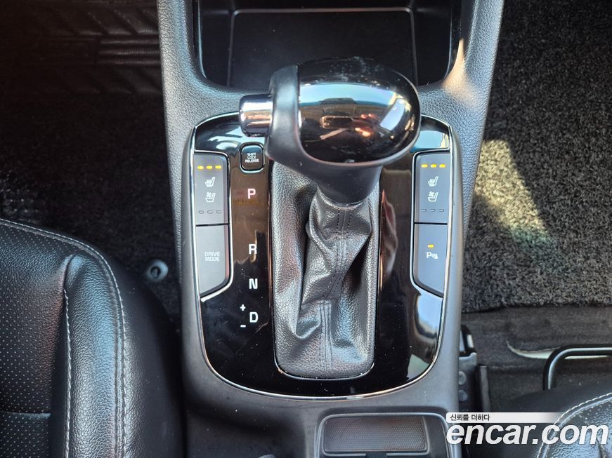Kia K3 2016