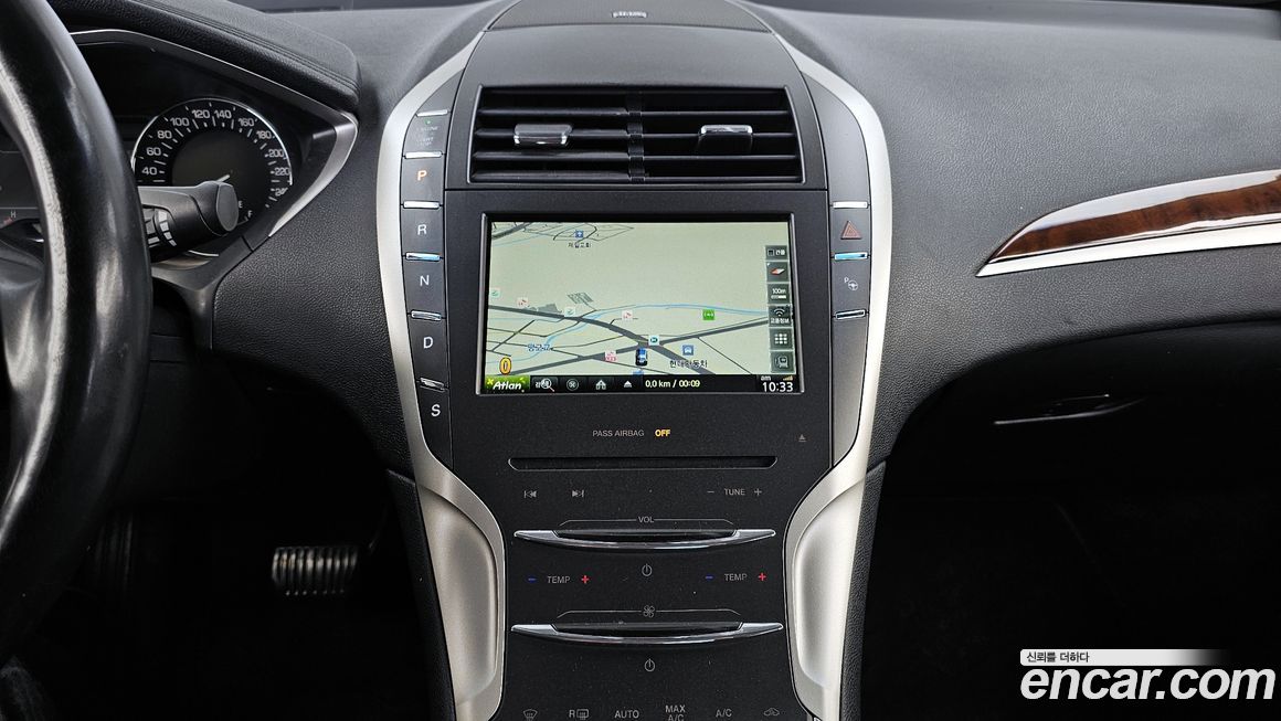 Lincoln MKZ 2016