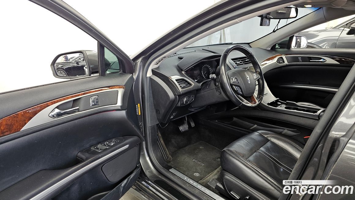 Lincoln MKZ 2016