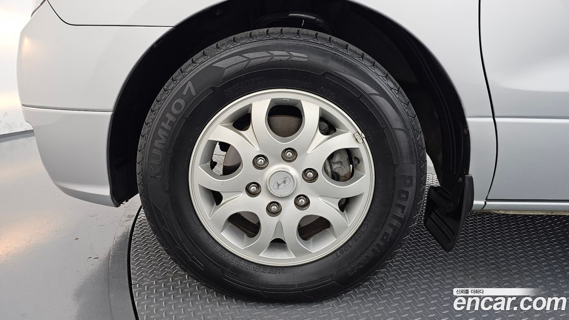 Hyundai Starex 2009