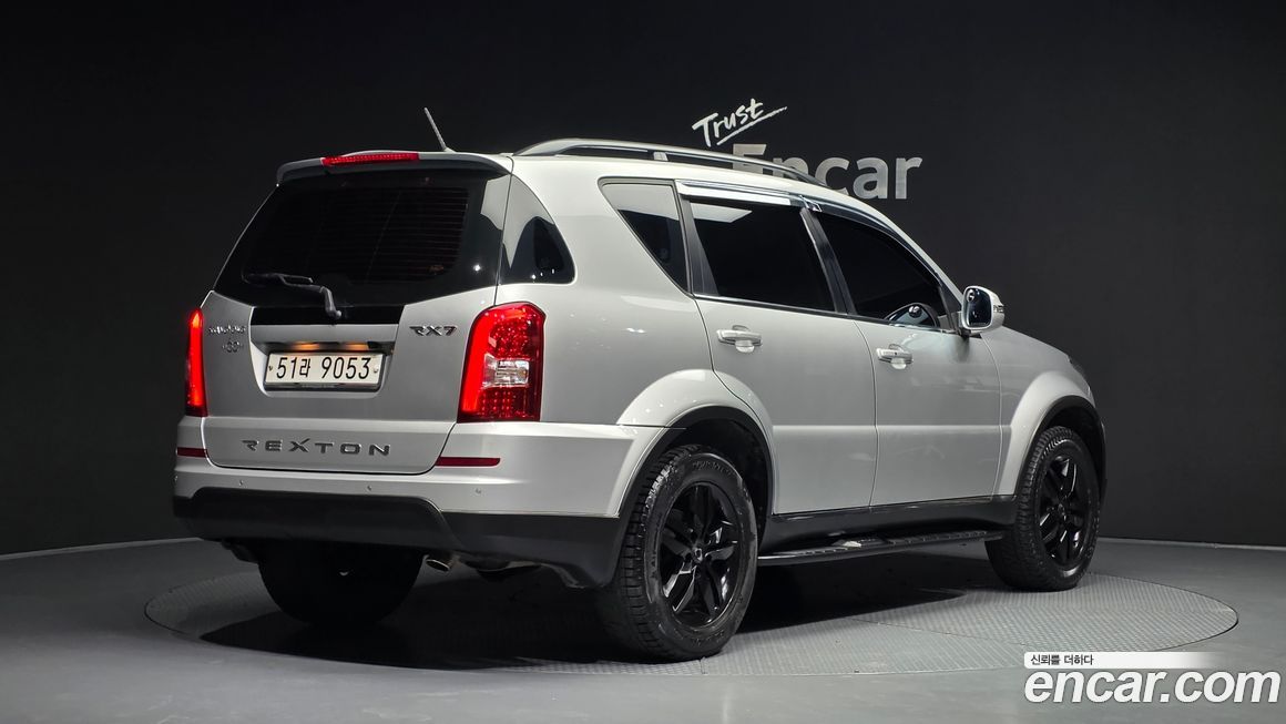 KG_Mobility_Ssangyong Rexton 2015