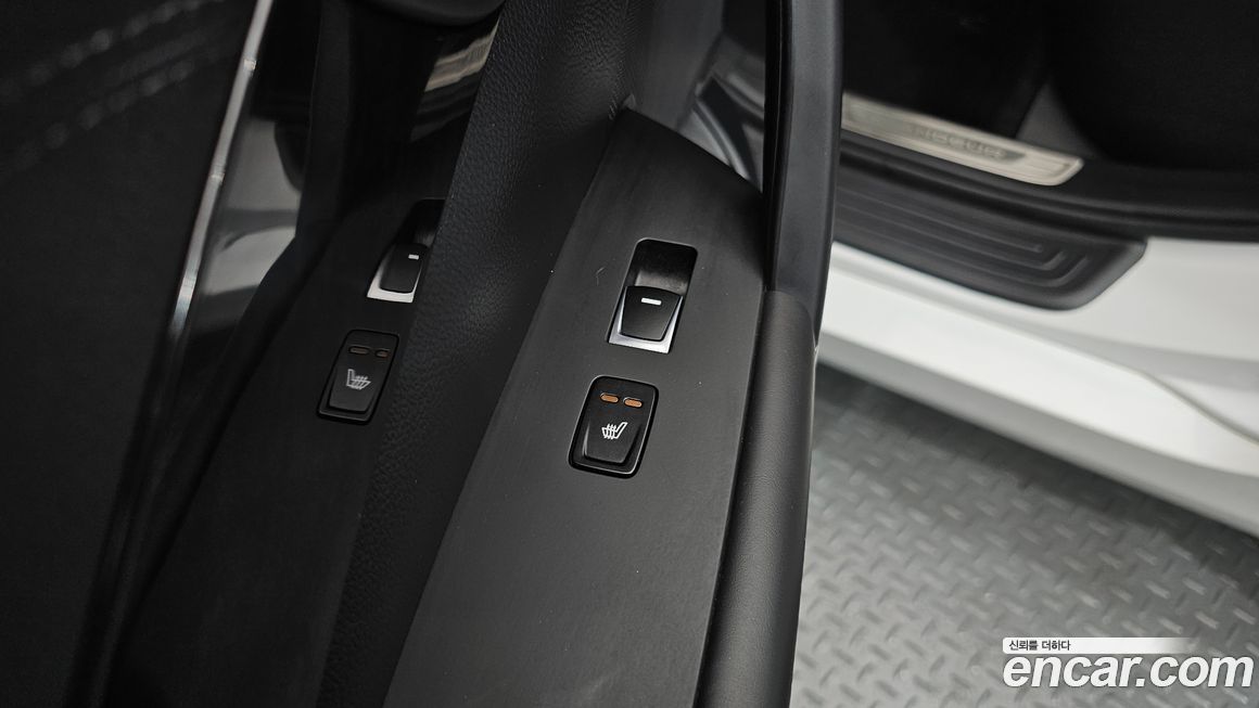 Hyundai Grandeur 2016