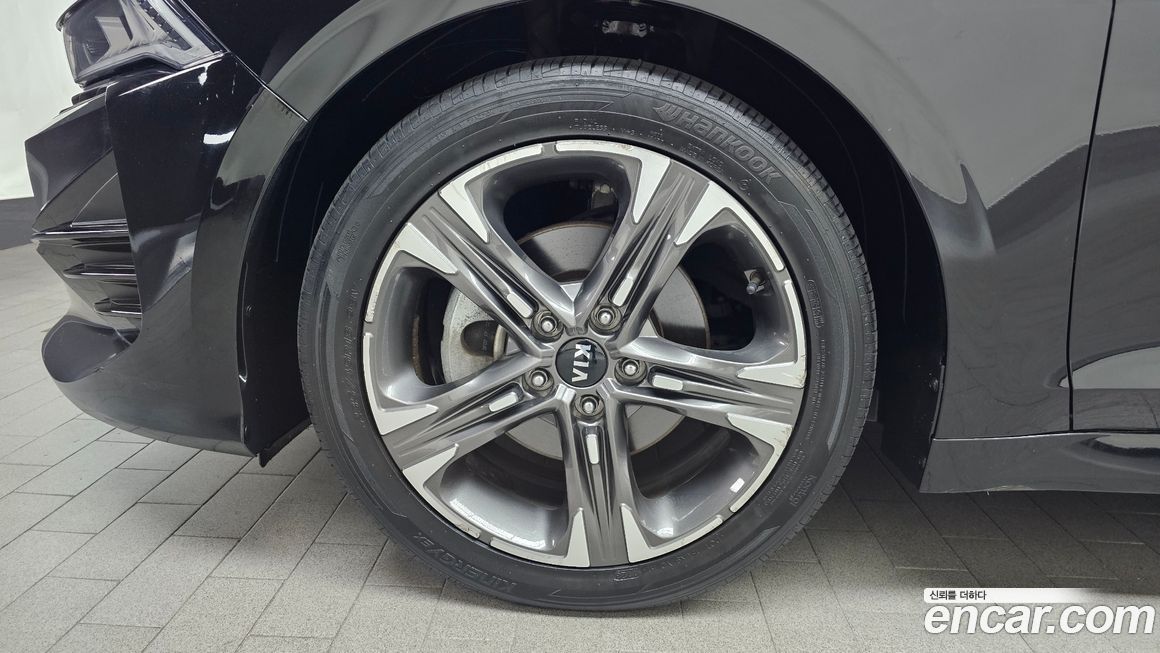 Kia K5 2021