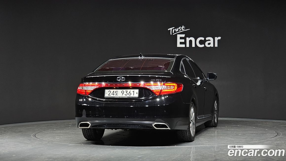 Hyundai Grandeur 2015