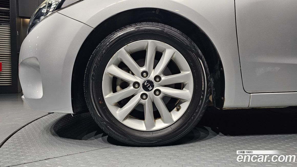 Kia K3 2017