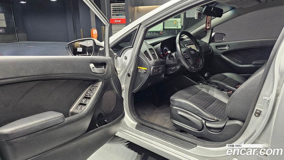 Kia K3 2017