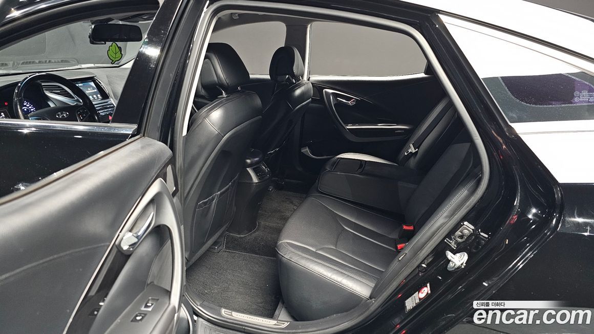 Hyundai Grandeur 2015