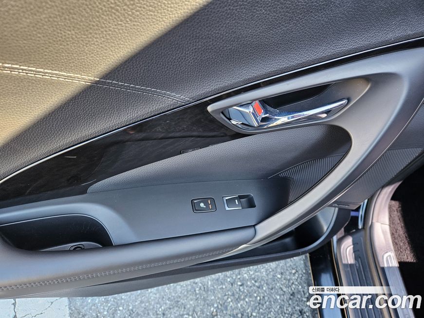 Hyundai Grandeur 2016