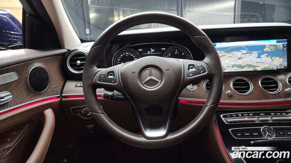 Mercedes-Benz E-Class 2017