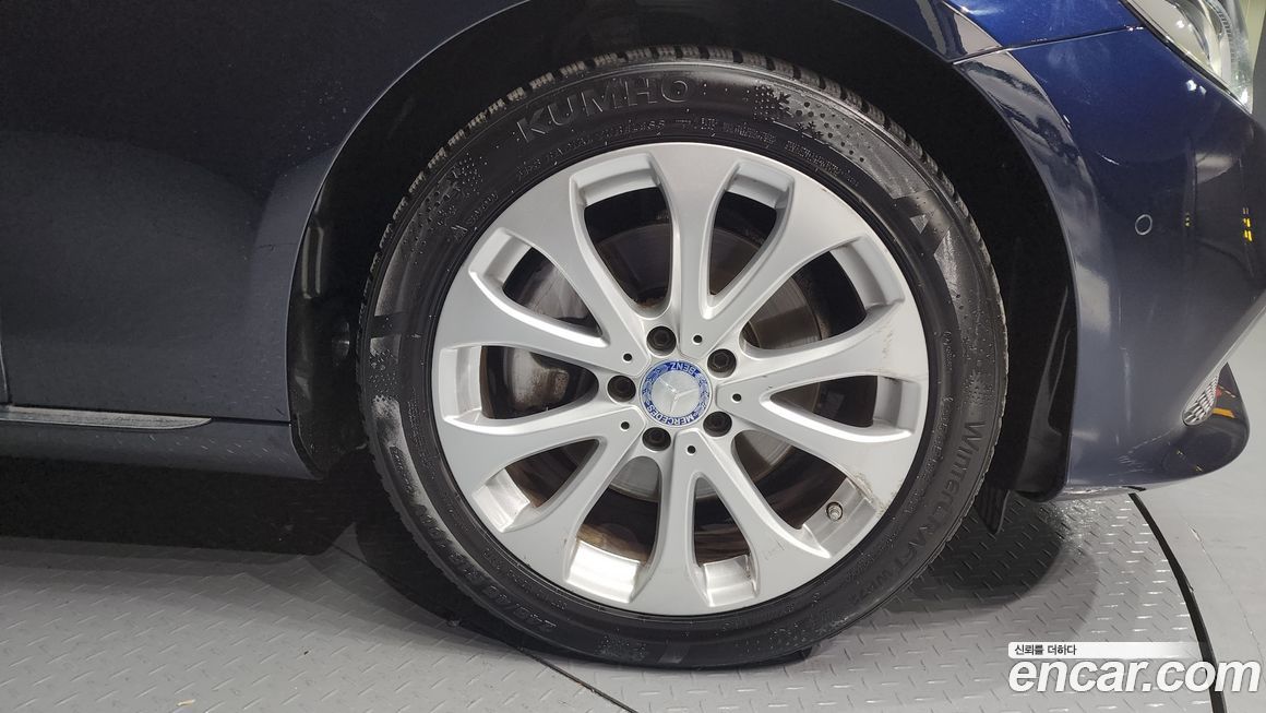 Mercedes-Benz E-Class 2017