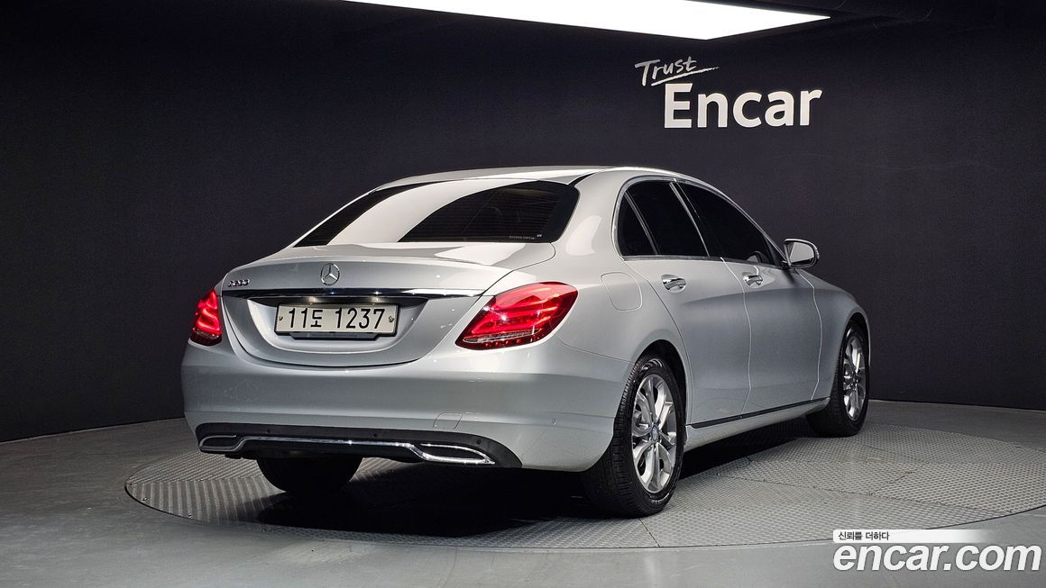 Mercedes-Benz C-Class 2015