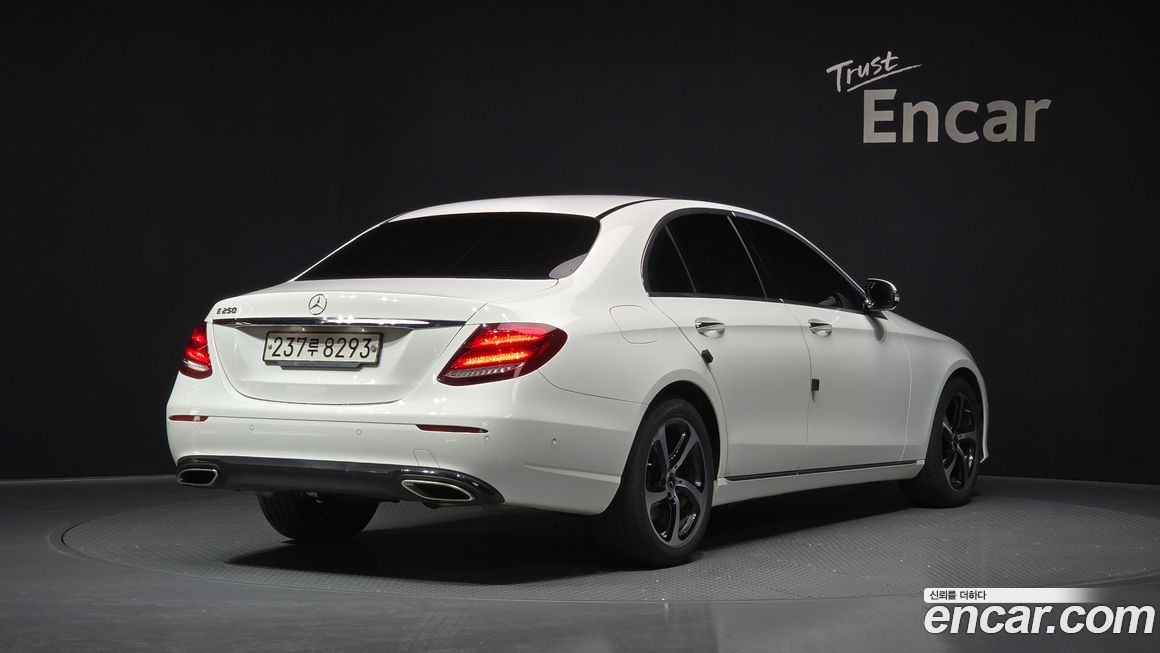Mercedes-Benz E-Class 2020