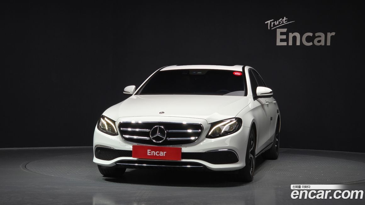 Mercedes-Benz E-Class 2020