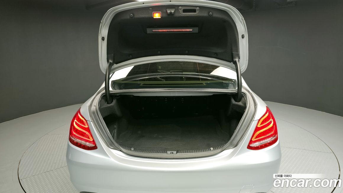 Mercedes-Benz C-Class 2015