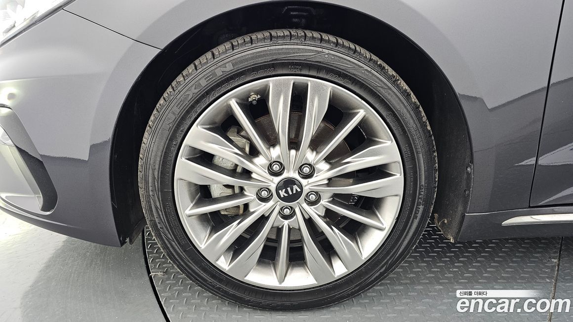 Kia K5 2019