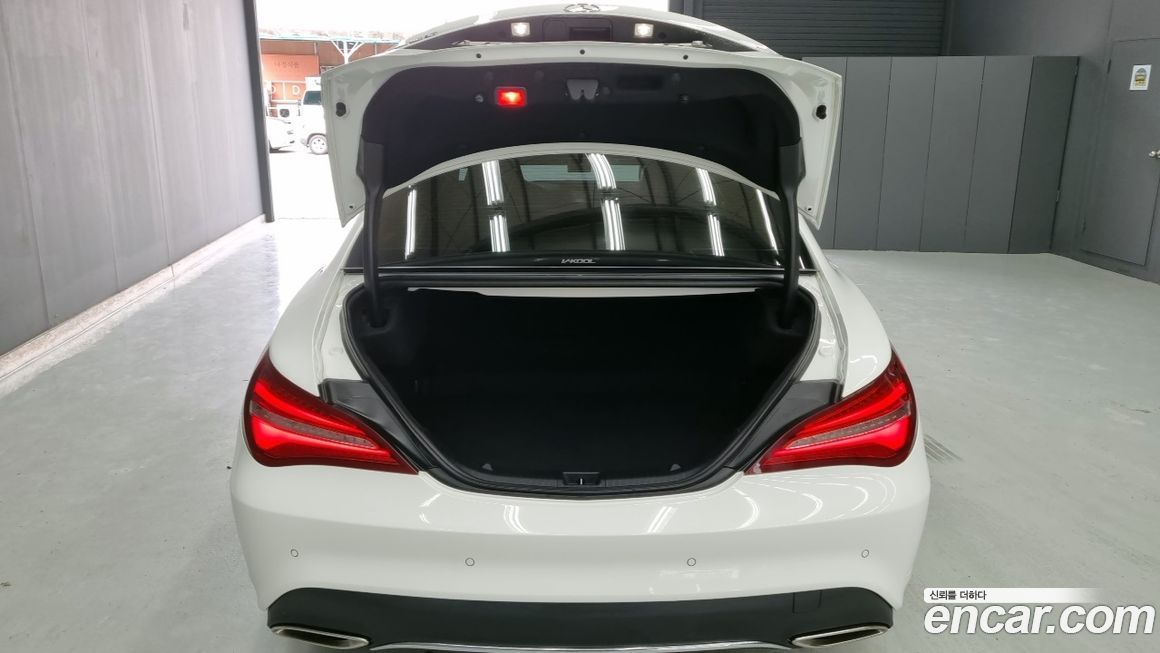 Mercedes-Benz CLA-Class 2019