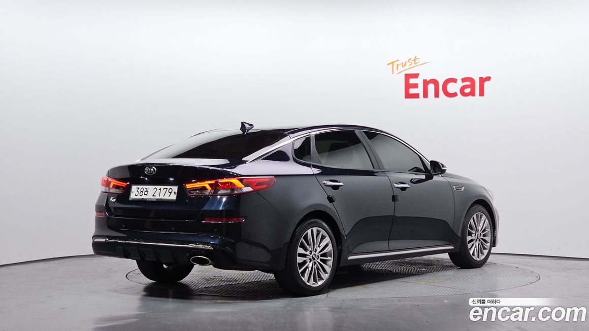 Kia K5 2019