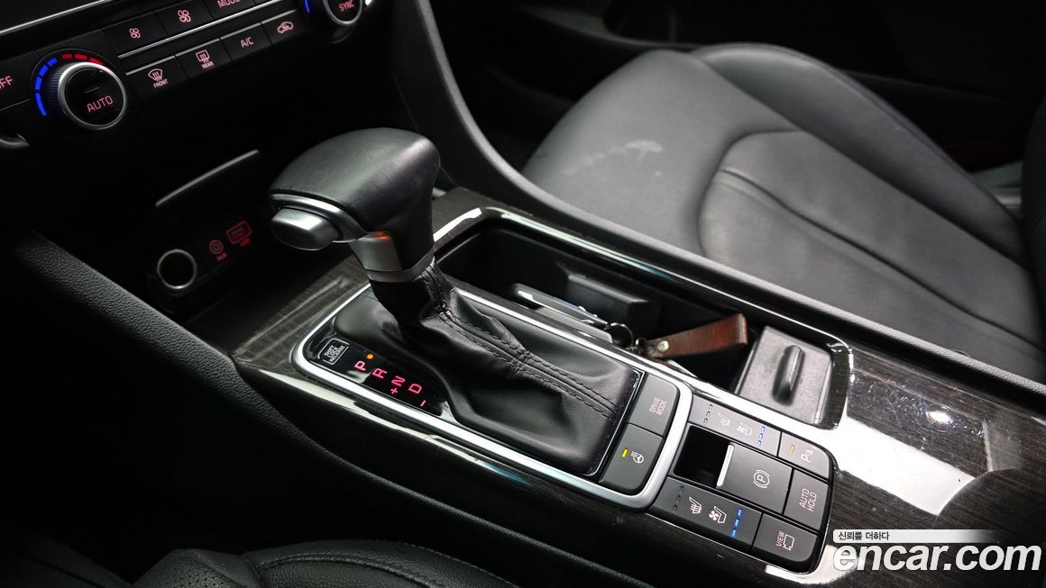 Kia K5 2019