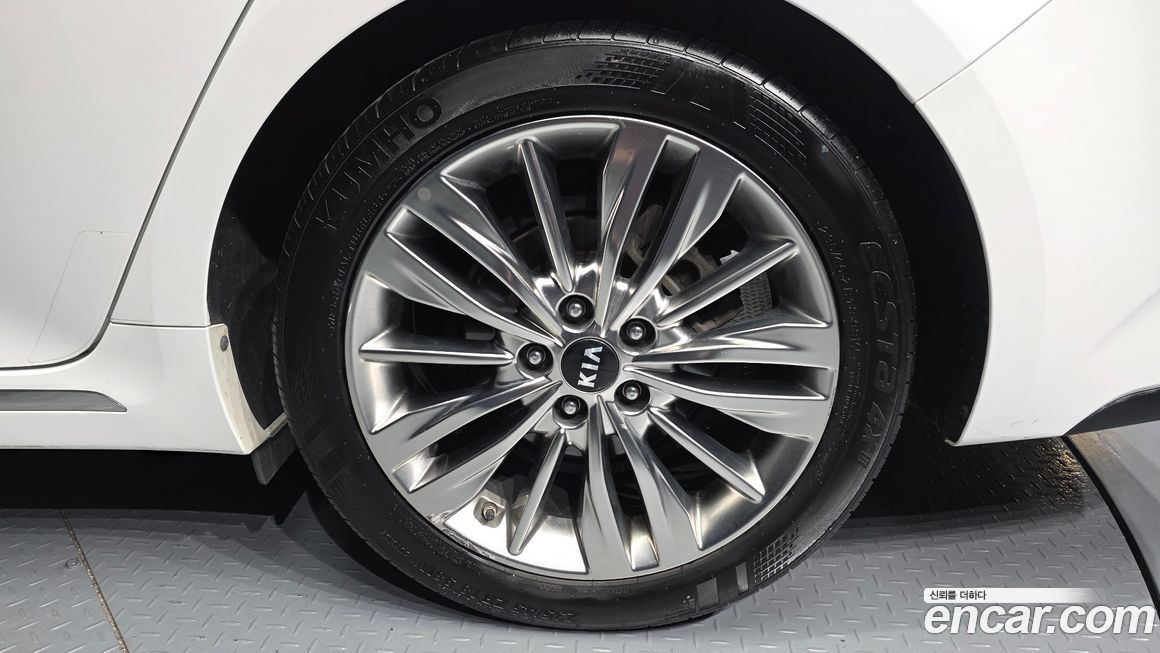 Kia K5 2019