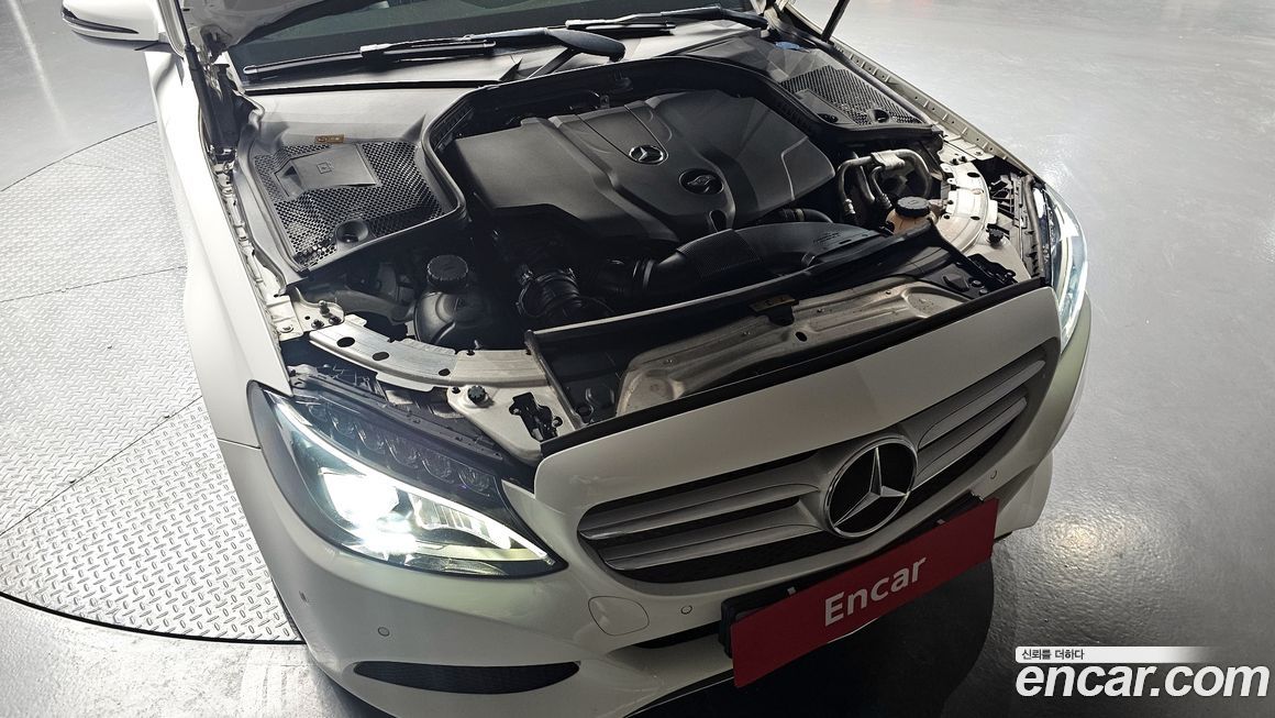 Mercedes-Benz C-Class 2016