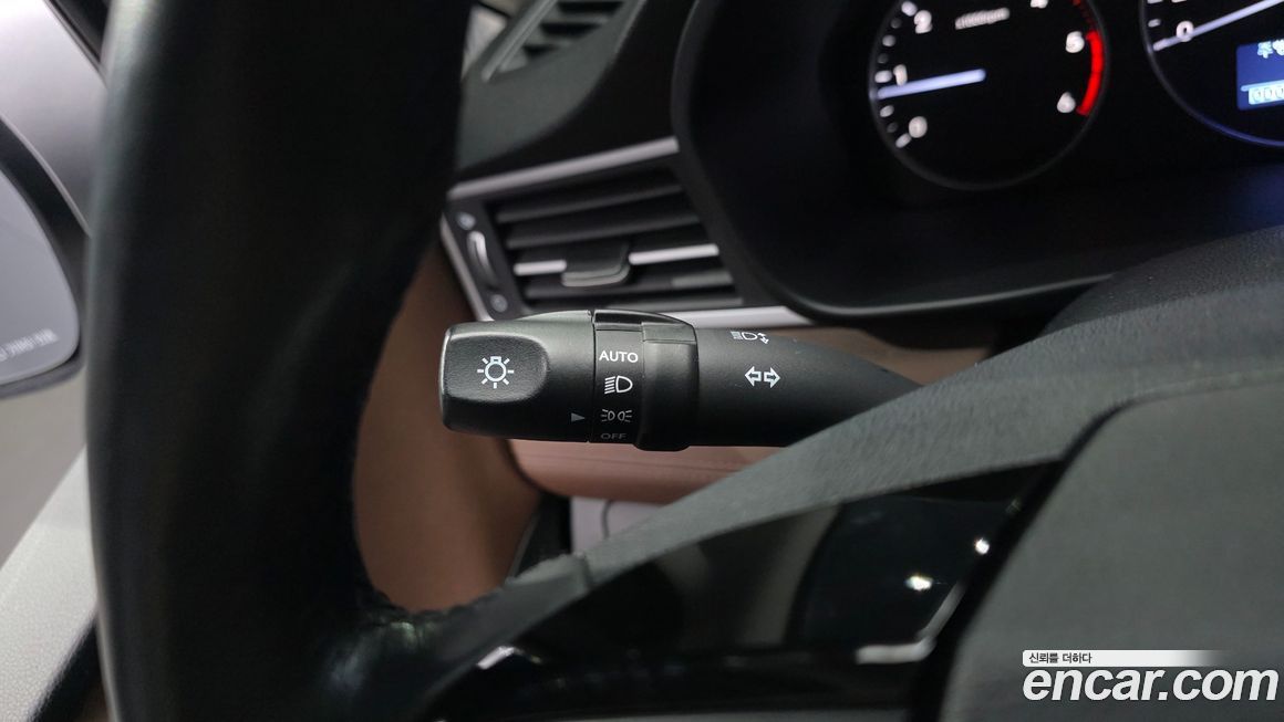 Hyundai Starex 2019