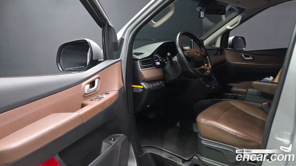 Hyundai Starex 2019