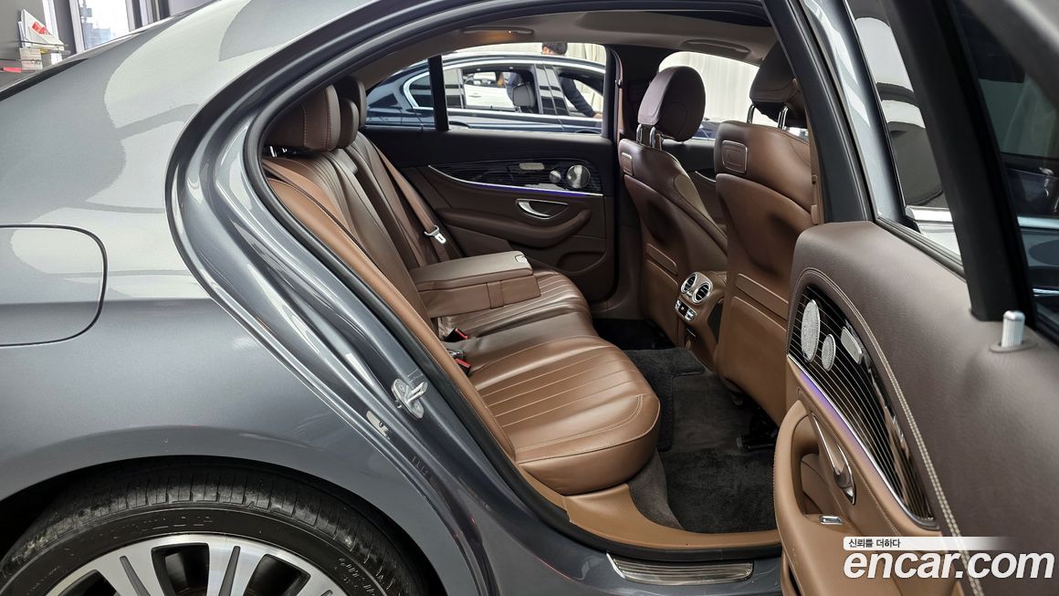 Mercedes-Benz E-Class 2018